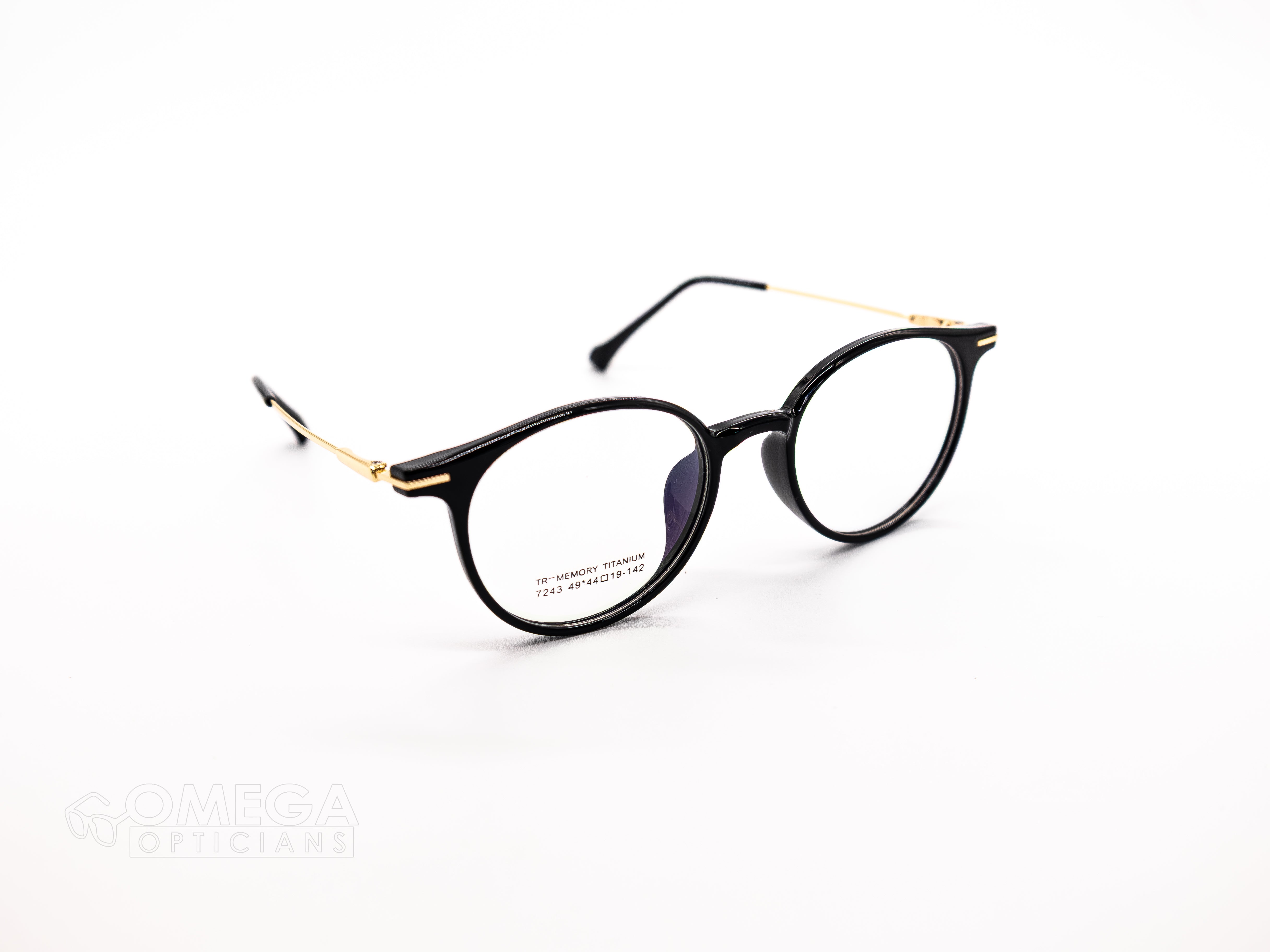 Omega Opticians  7243 49 44019-142